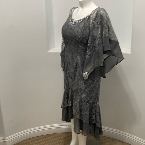 JJ’S House Plus Size Popover Tiered Formal Special Occasion Dress Size 16 NWT - Picture 2 of 13